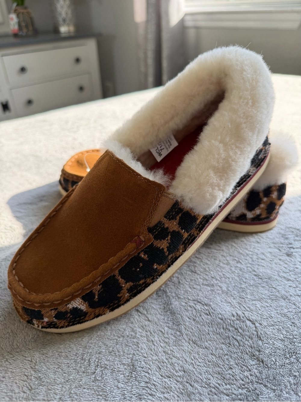 Twisted Kids Leopard Print Slip-On Slippers in Brown and Cream